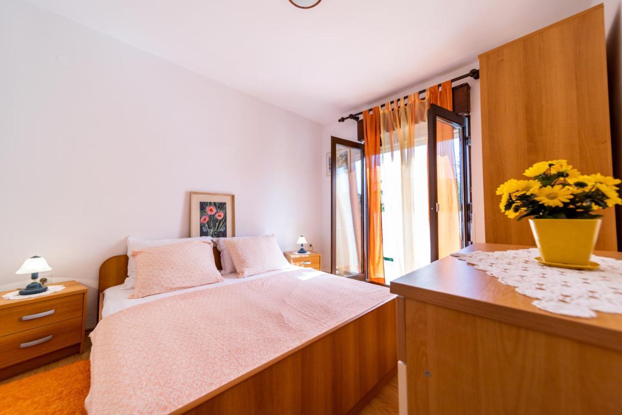 Apartmani Centar Palit Dış mekan fotoğraf