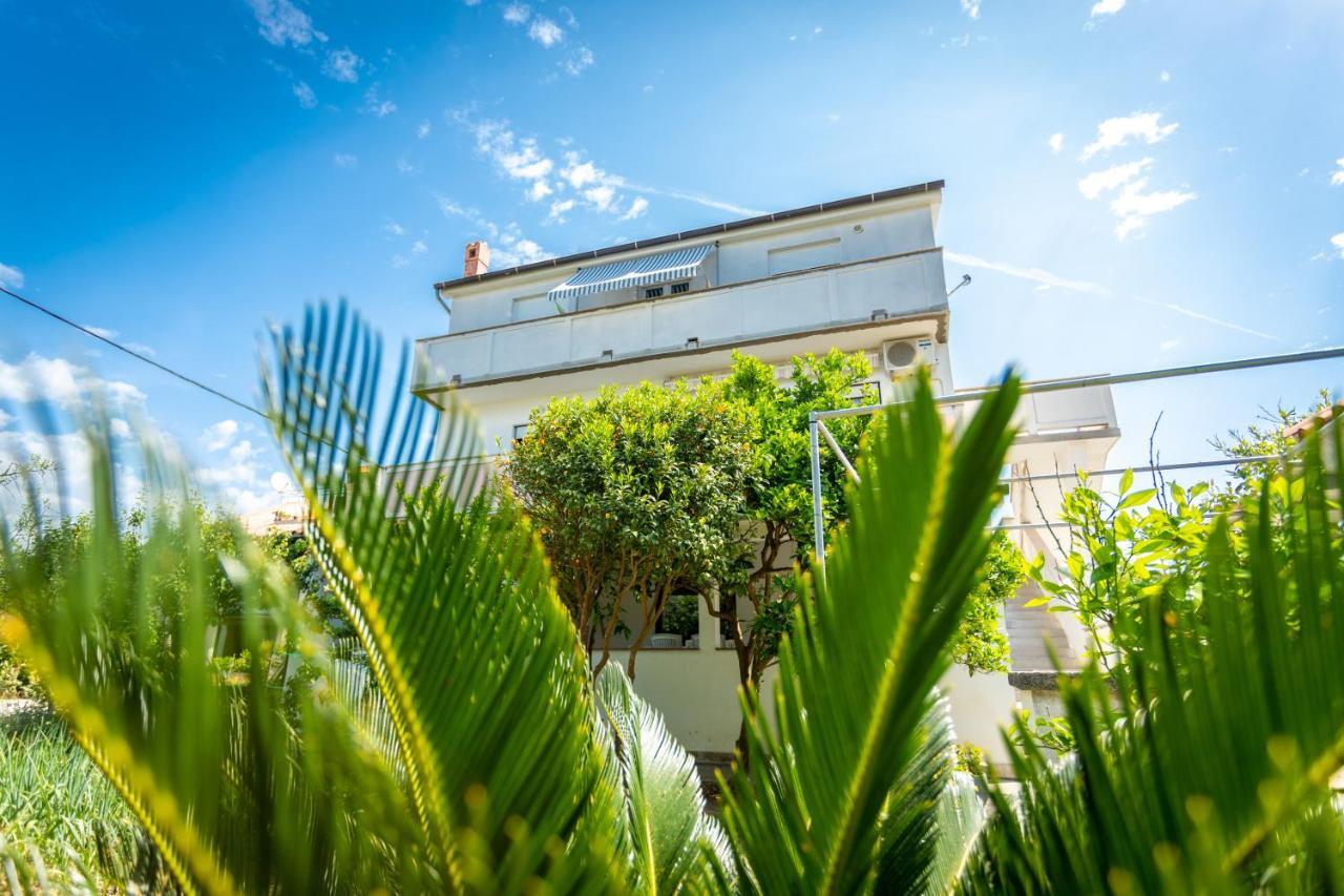Apartmani Centar Palit Dış mekan fotoğraf