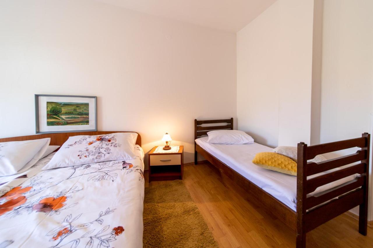 Apartmani Centar Palit Dış mekan fotoğraf