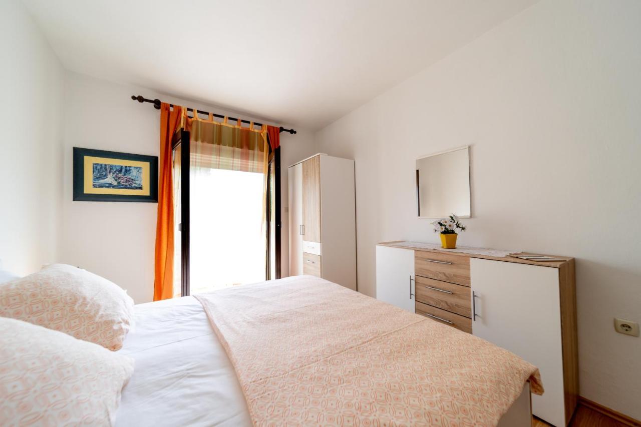 Apartmani Centar Palit Dış mekan fotoğraf