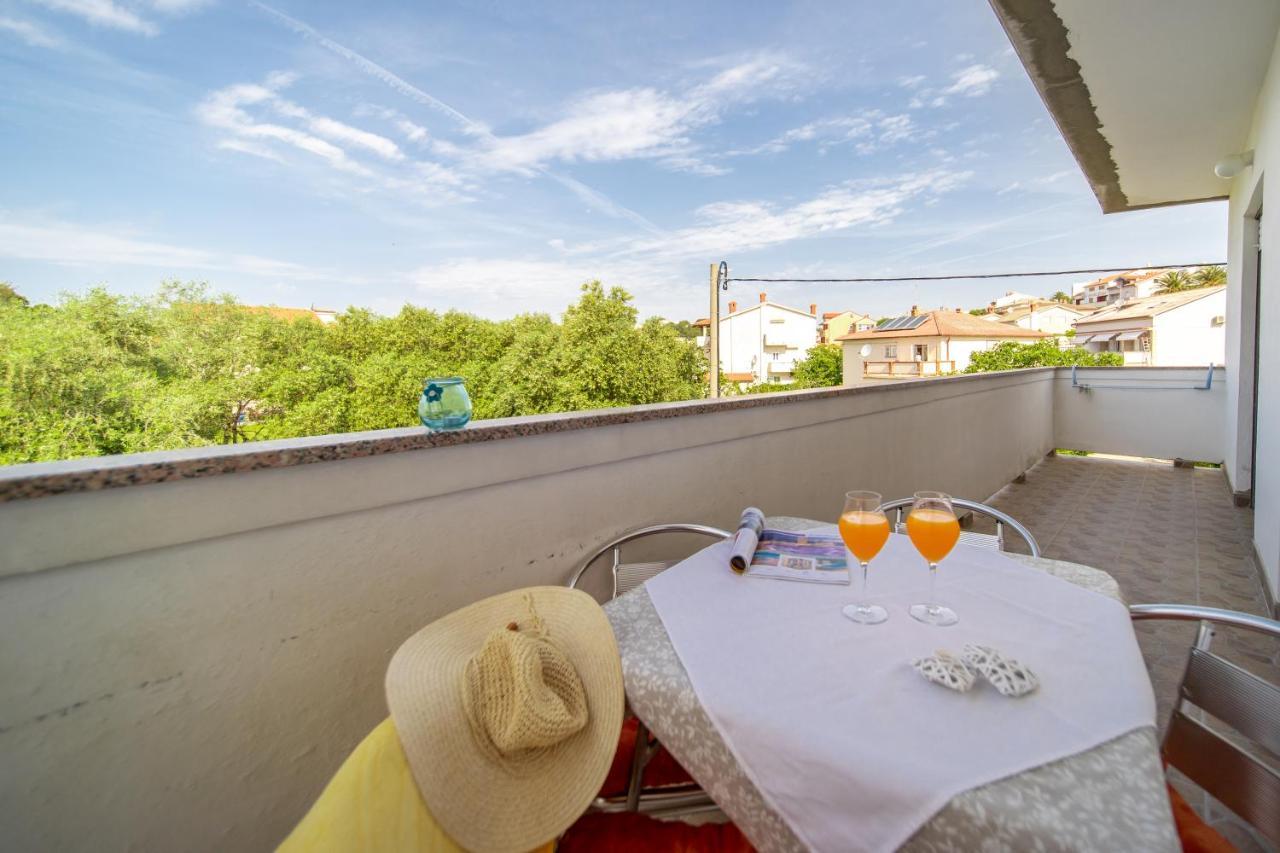 Apartmani Centar Palit Dış mekan fotoğraf