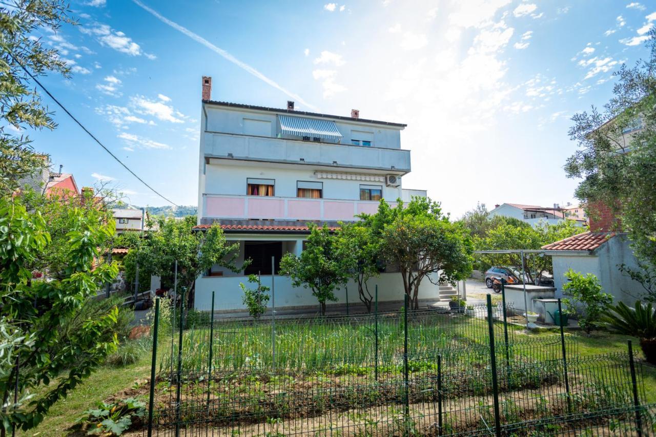 Apartmani Centar Palit Dış mekan fotoğraf